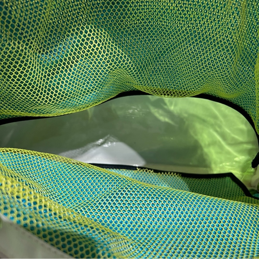 Tory Sport Beach Tote - Picture 10 of 11